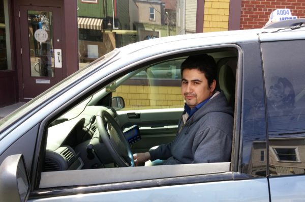 Siavash Merati已经开了18个月的面包车了，但由于成本太高，他现在正考虑放弃。