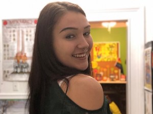 凯拉•吉尔伯特