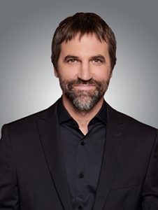 史蒂文·纽瓦夫