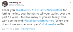 Pat Healey宣布湖泊和每周按下正在关闭。