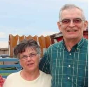 一对夫妇的照片