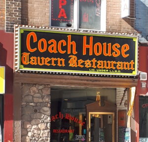 签署称Coach House Tavern餐厅