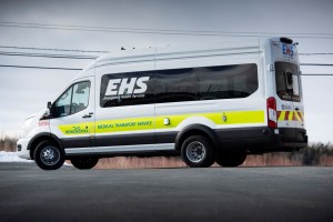 EHS救护车的照片。