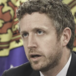 Iain Mcneilier总理