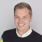 亚当·里德（Adam Reid）的照片。