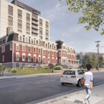 一个普通箱大厦的翻译在一个较旧的砖瓦建筑物的与字符