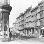 1871年，格兰维尔街东端的黑白照片。