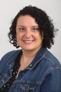 头部和肩部的女性形象